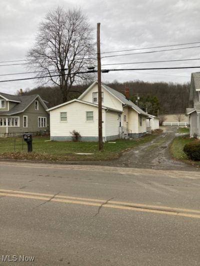 6531 Columbia Road Nw, Dover, OH 44622 Main Photo