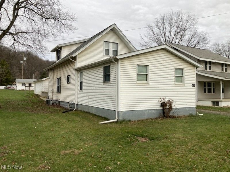 6531 Columbia Road NW, Dover, OH 44622 Photo 4