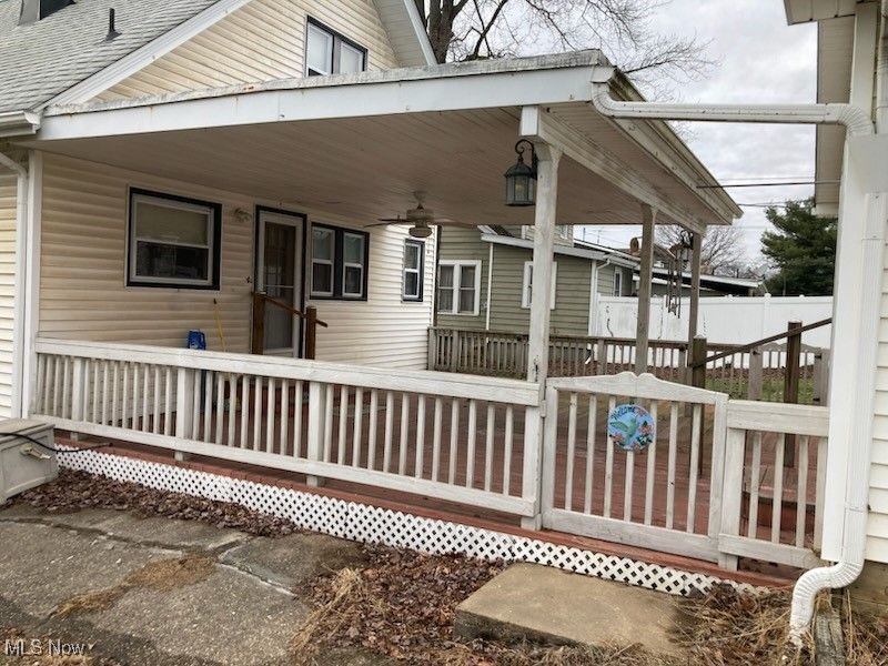 6531 Columbia Road NW, Dover, OH 44622 Photo 5