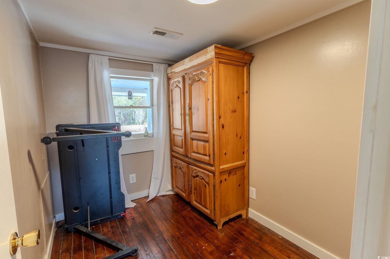 7755 Hunting Swamp Rd. Photo 13