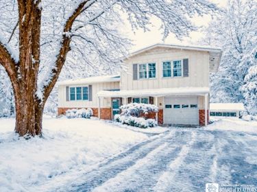 14 Westerly Drive, Fredonia, NY 14063