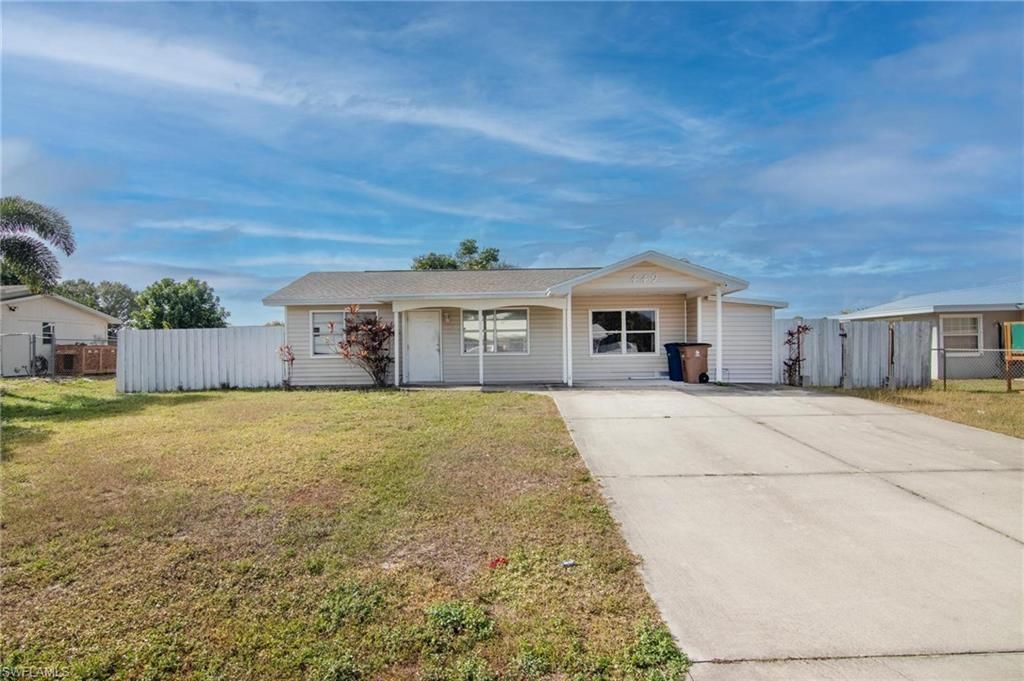 449 Morgan Cir S, Lehigh Acres, FL 33936 Photo
