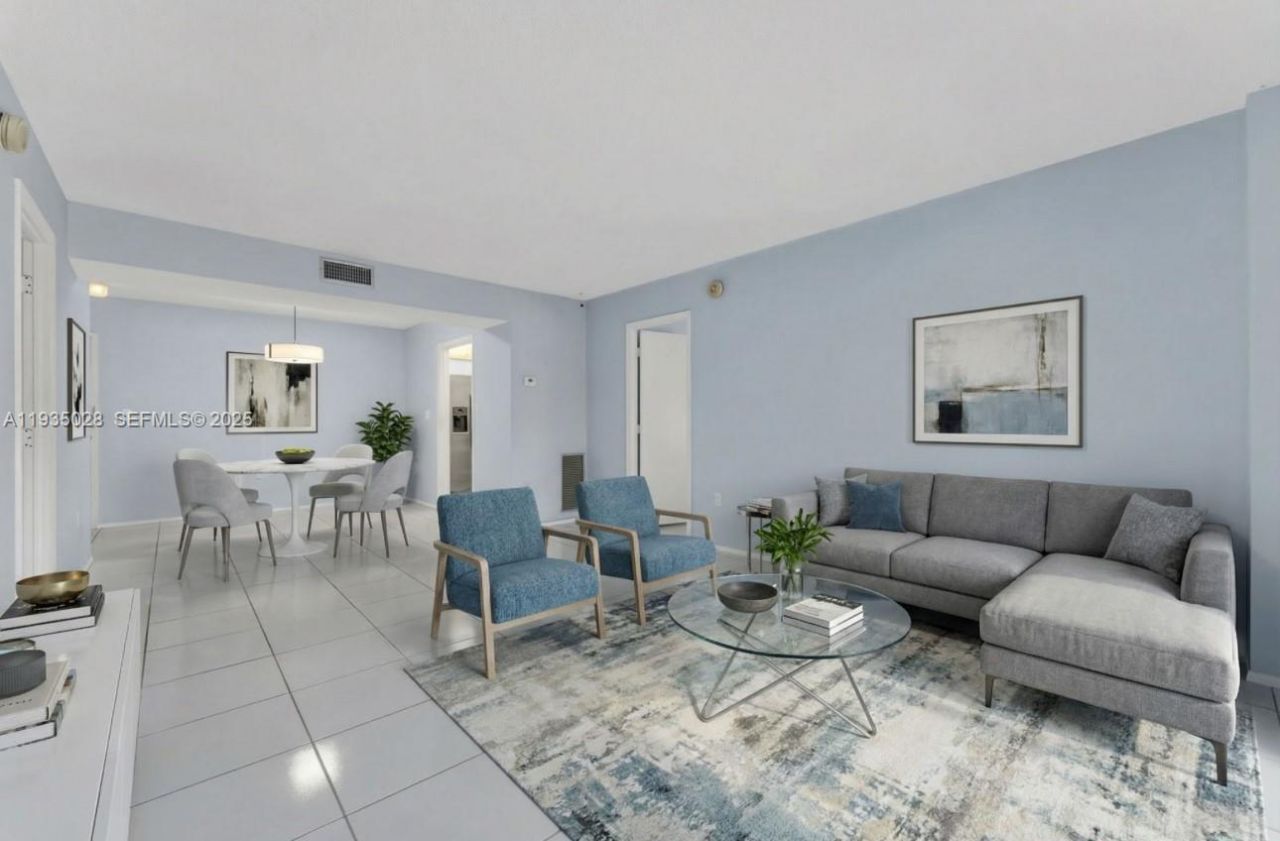 4172 Inverrary Dr, Unit 304, Lauderhill, FL 33319 Photo