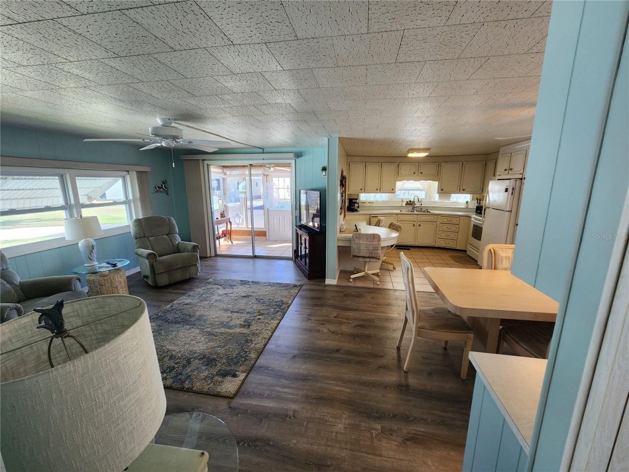 603 Cyprus Court, Bradenton, FL 34207 Photo