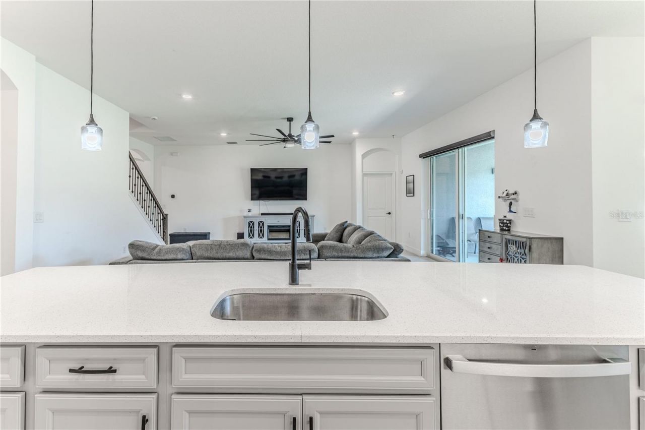 1252 Kelsa Anne Drive, Spring Hill, FL 34609 Photo