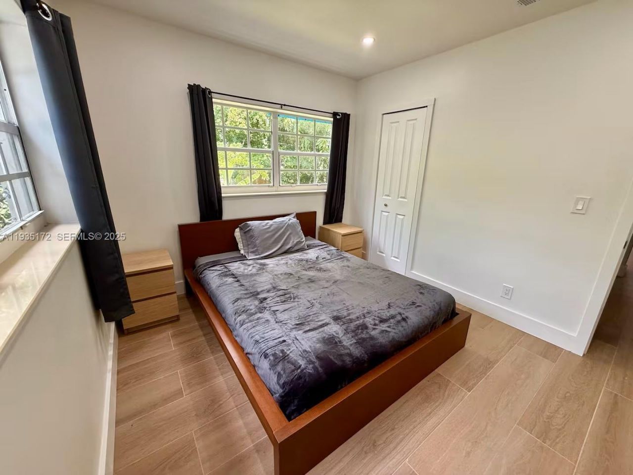 15800 NE 15th Ave, North Miami Beach, FL 33162 Photo