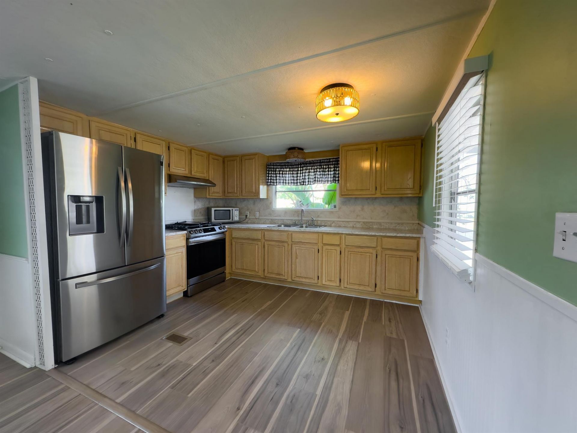 11055 SE Federal Highway, Unit 3, Hobe Sound, FL 33455 Photo