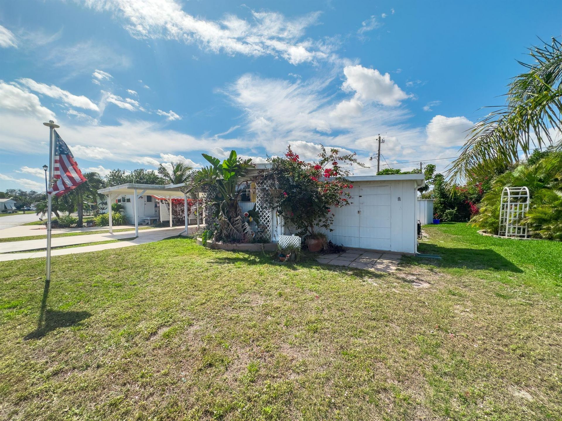 11055 SE Federal Highway, Unit 3, Hobe Sound, FL 33455 Photo