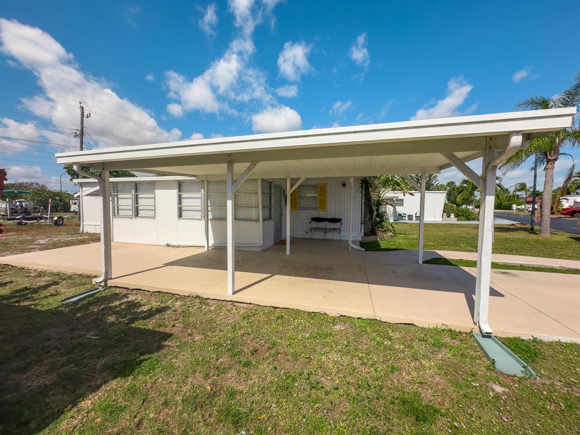 11055 SE Federal Highway, Unit 3, Hobe Sound, FL 33455 Photo