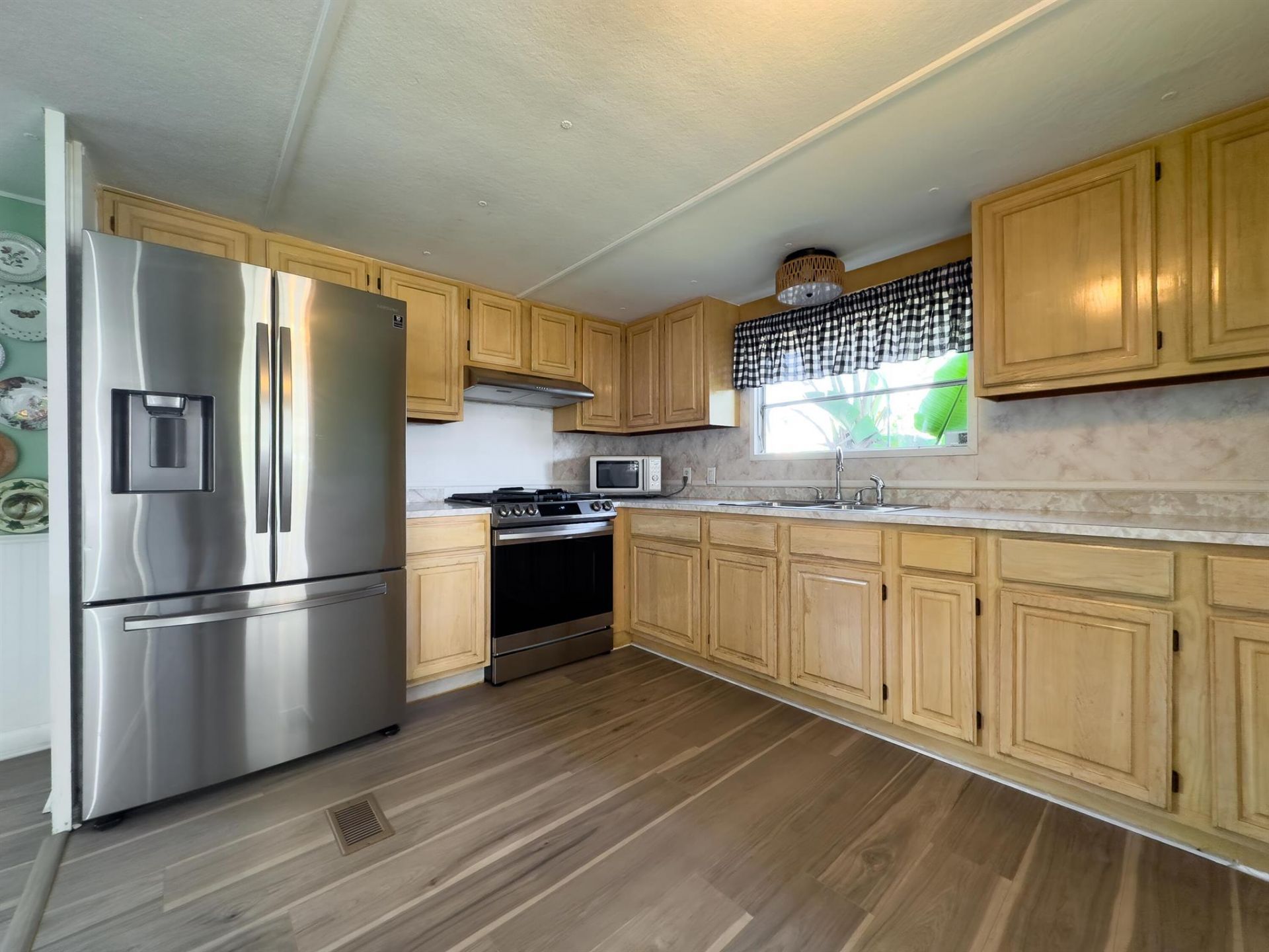 11055 SE Federal Highway, Unit 3, Hobe Sound, FL 33455 Photo