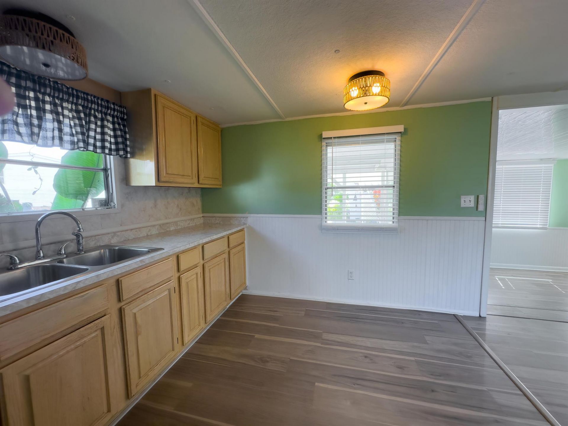 11055 SE Federal Highway, Unit 3, Hobe Sound, FL 33455 Photo