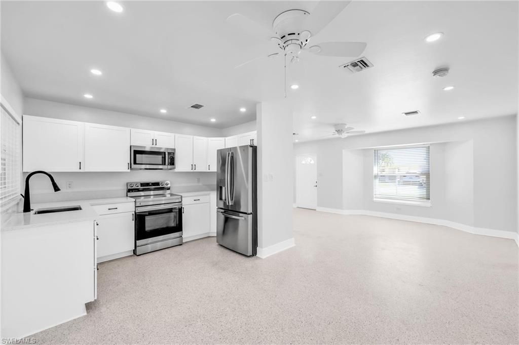 2822 Bruce St, Matlacha, FL 33993 Photo