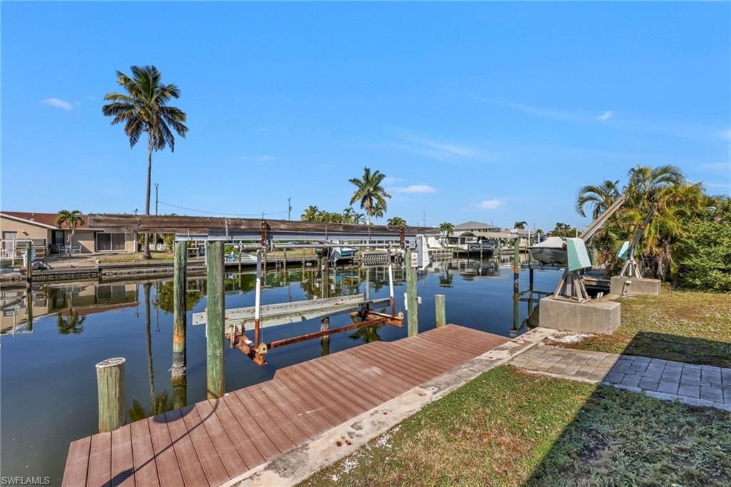 2822 Bruce St, Matlacha, FL 33993 Photo