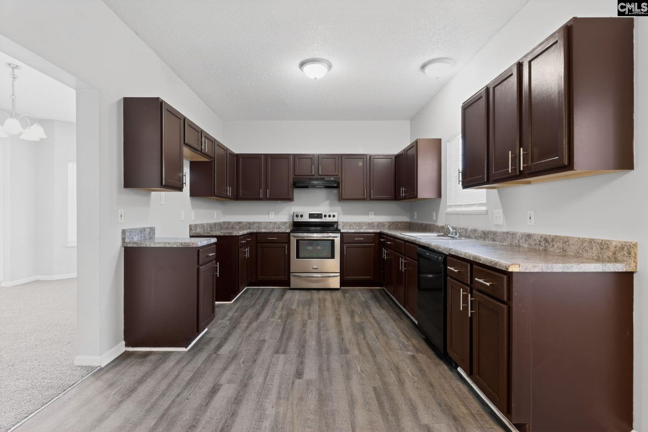 527 Autumn Glen Road Photo 15