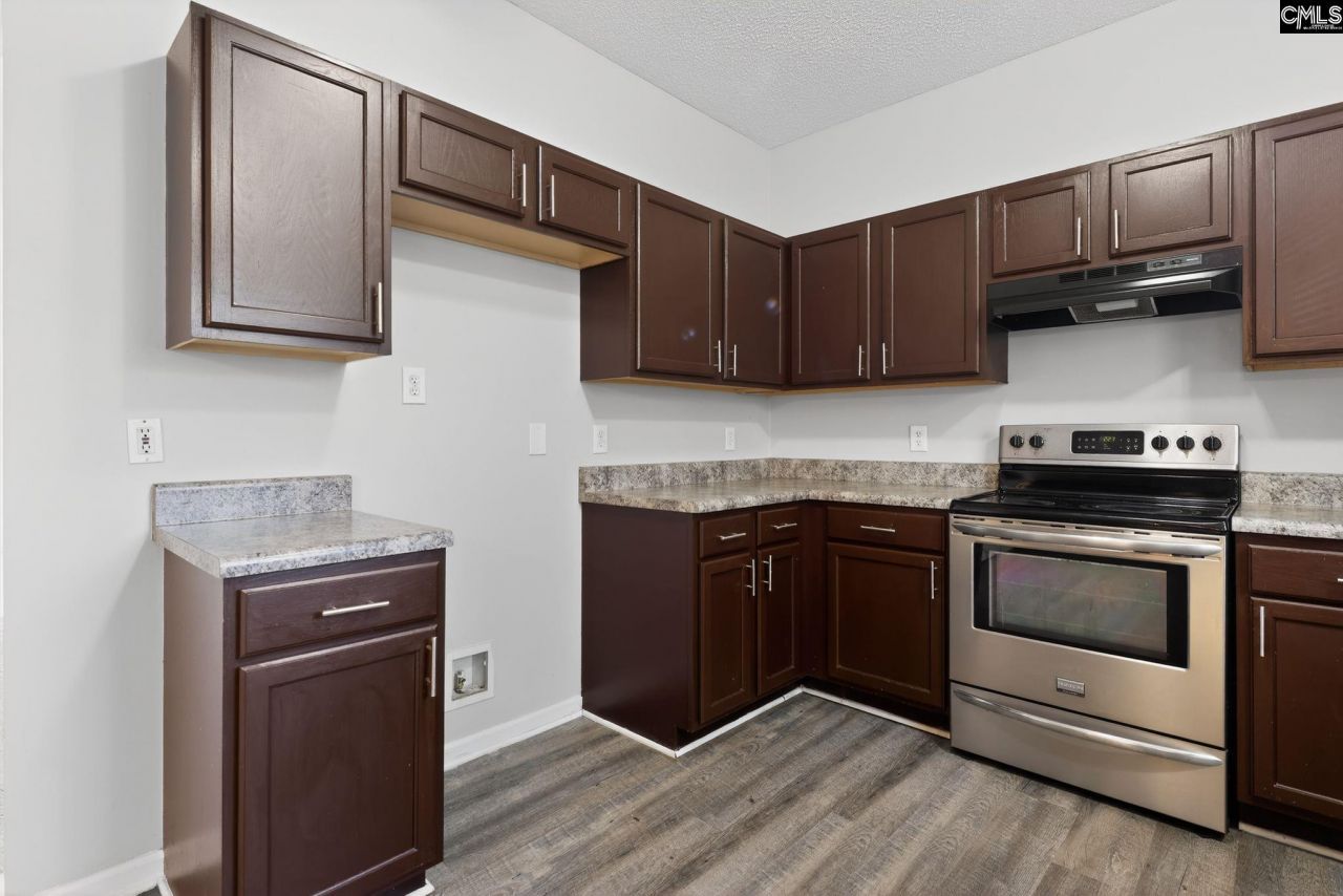 527 Autumn Glen Road Photo 17