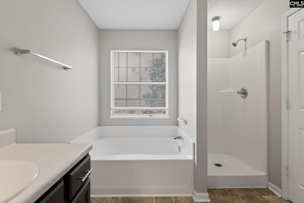 527 Autumn Glen Road Photo 24