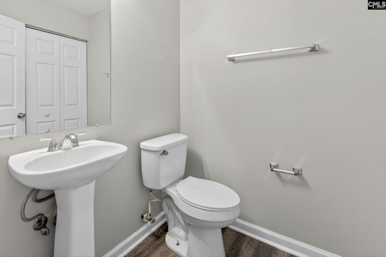 527 Autumn Glen Road Photo 28