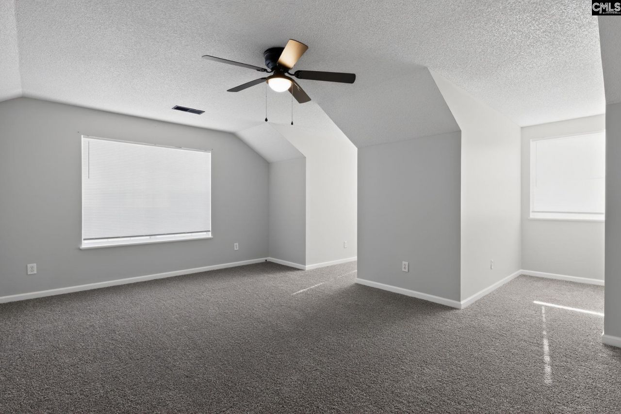 527 Autumn Glen Road Photo 29