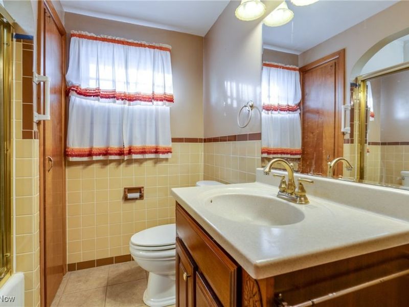 4344 Crestwood Street NW, Canton, OH 44708 Photo 13