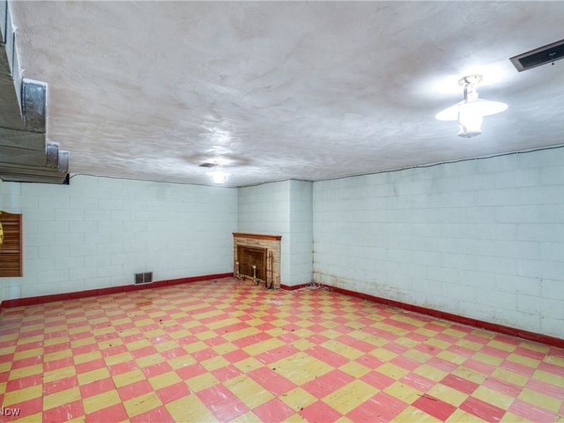 4344 Crestwood Street NW, Canton, OH 44708 Photo 15