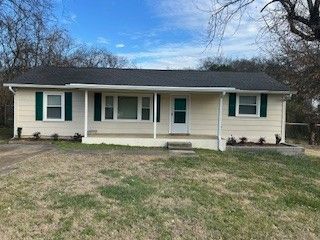 607 Center St Madison, TN 37115