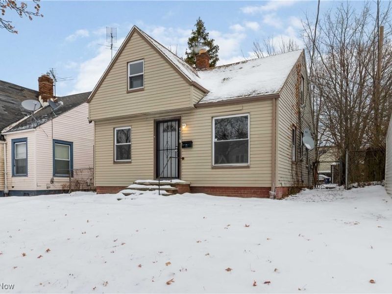 4007 E 154th Street, Cleveland, OH 44128 Photo 2