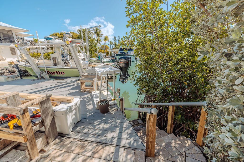 439 Palm Drive Drive, Islamorada, FL 33036 Photo