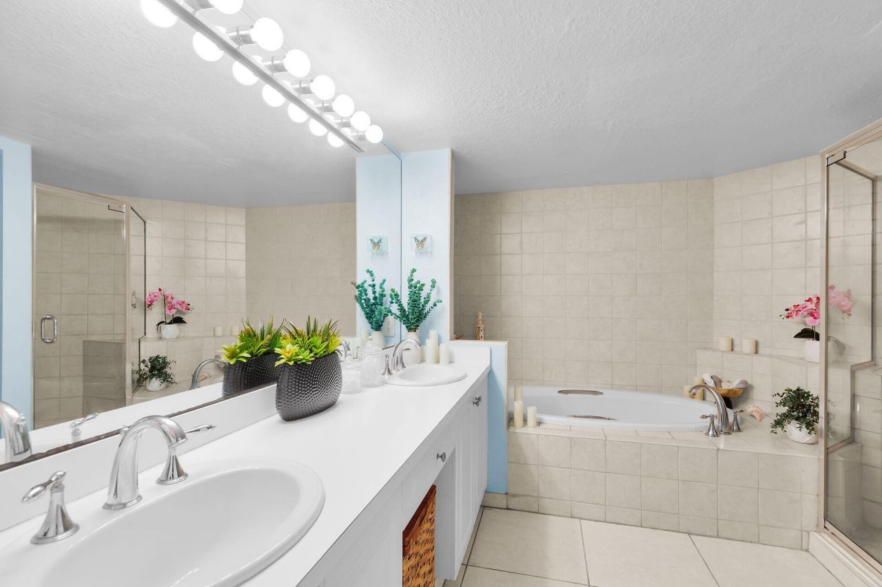 77 Seaside North Court, Key West, FL 33040 Photo