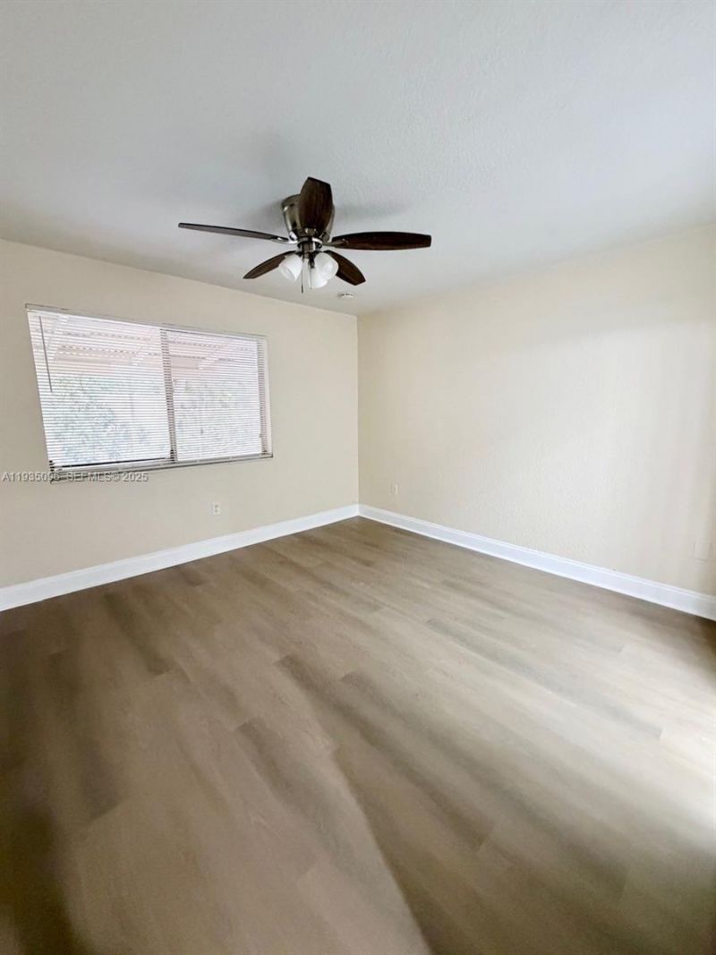 10722 La Placida Dr, Unit 9-B3, Coral Springs, FL 33065 Photo