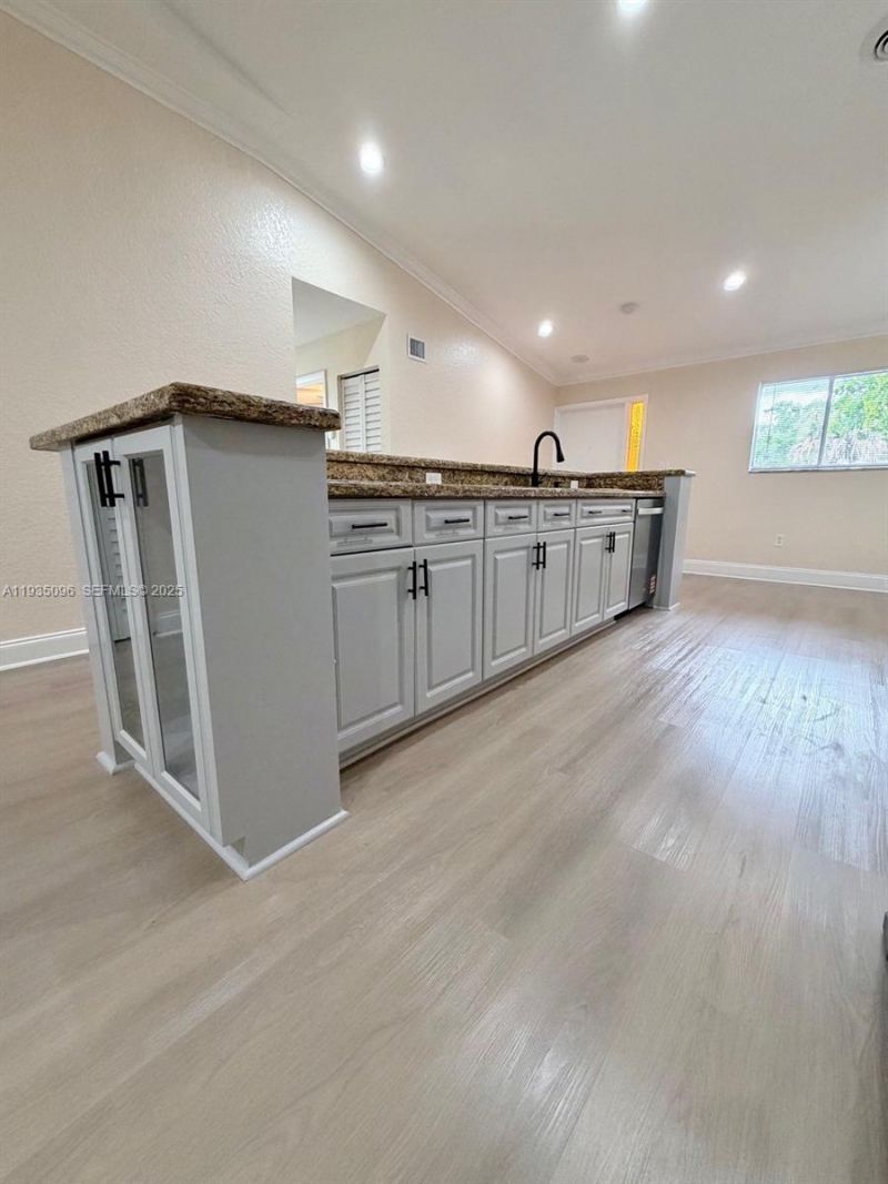 10722 La Placida Dr, Unit 9-B3, Coral Springs, FL 33065 Photo