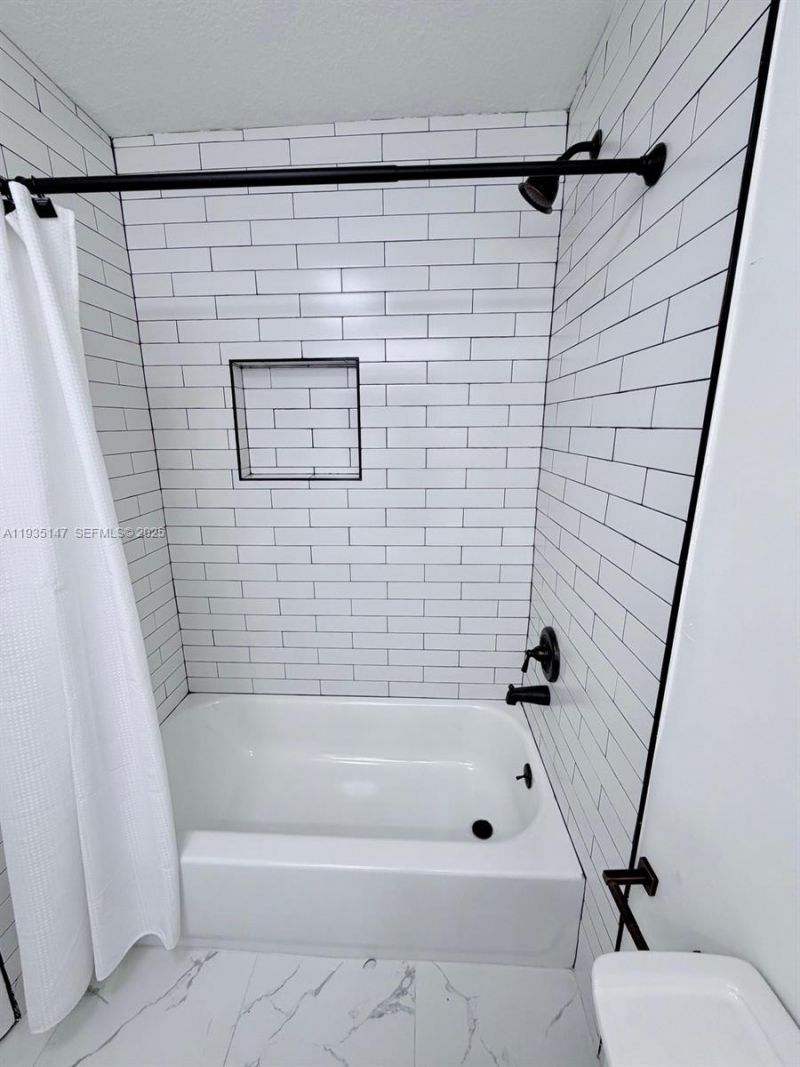 10722 La Placida Dr, Unit 9-B3, Coral Springs, FL 33065 Photo