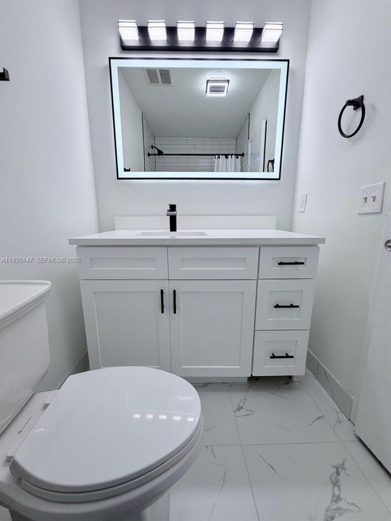 10722 La Placida Dr, Unit 9-B3, Coral Springs, FL 33065 Photo