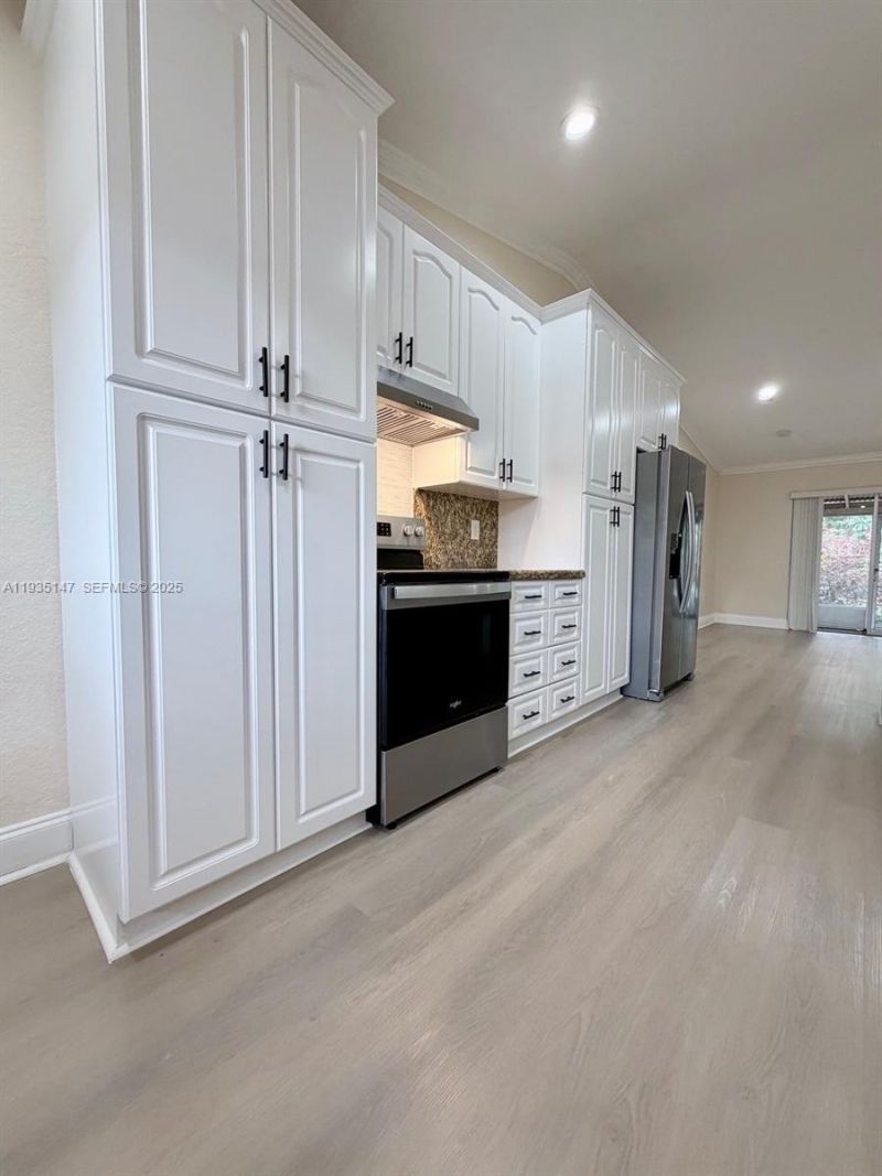 10722 La Placida Dr, Unit 9-B3, Coral Springs, FL 33065 Photo