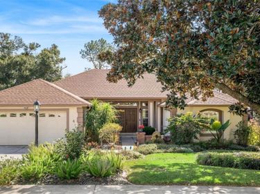 39819 GROVE HEIGHTS, LADY LAKE, FL 32159