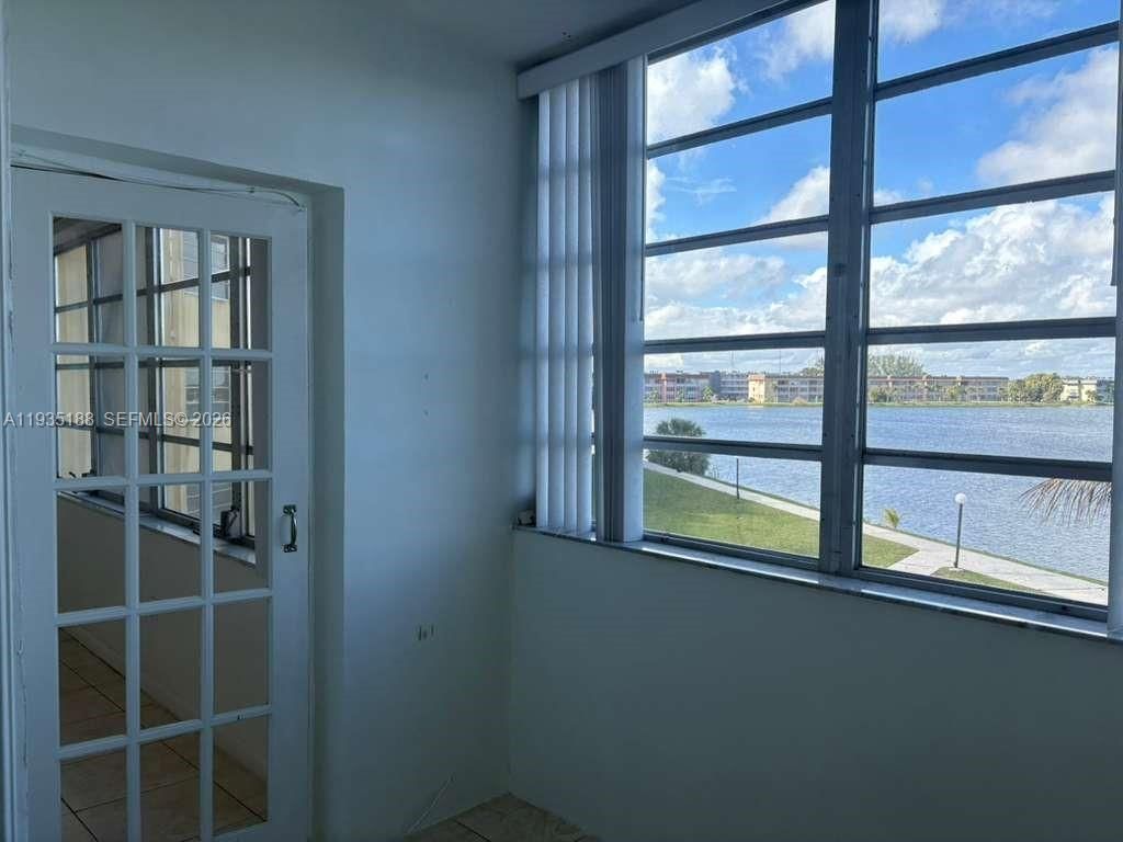 1551 NE Miami Gardens Dr, Unit 216, Miami, FL 33179 Photo