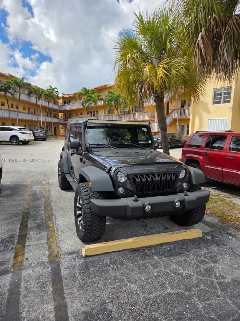 1551 NE Miami Gardens Dr, Unit 216, Miami, FL 33179 Photo