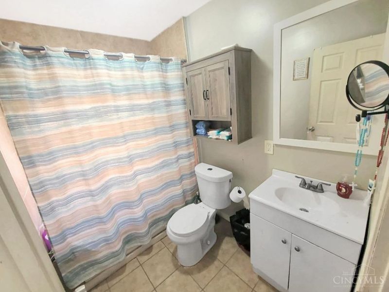4334 W Eighth Street, Cincinnati, OH 45205 Photo 6