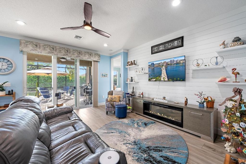 11392 SW Carlisle Crossing Avenue, Port Saint Lucie, FL 34987 Photo