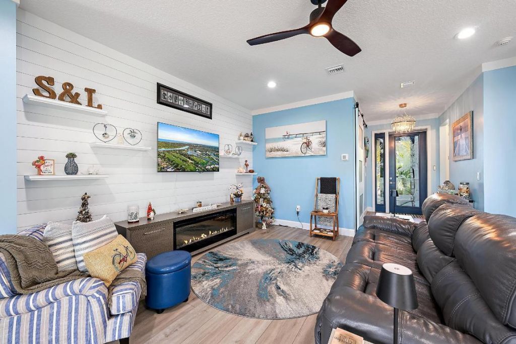 11392 SW Carlisle Crossing Avenue, Port Saint Lucie, FL 34987 Photo