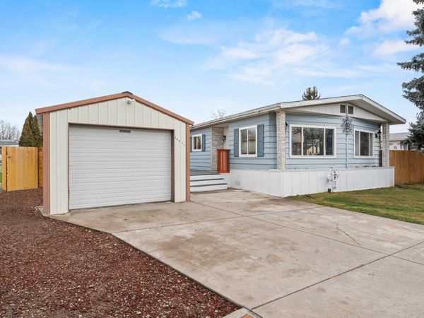 18917 E Jackson Dr, Spokane Valley, WA 99027