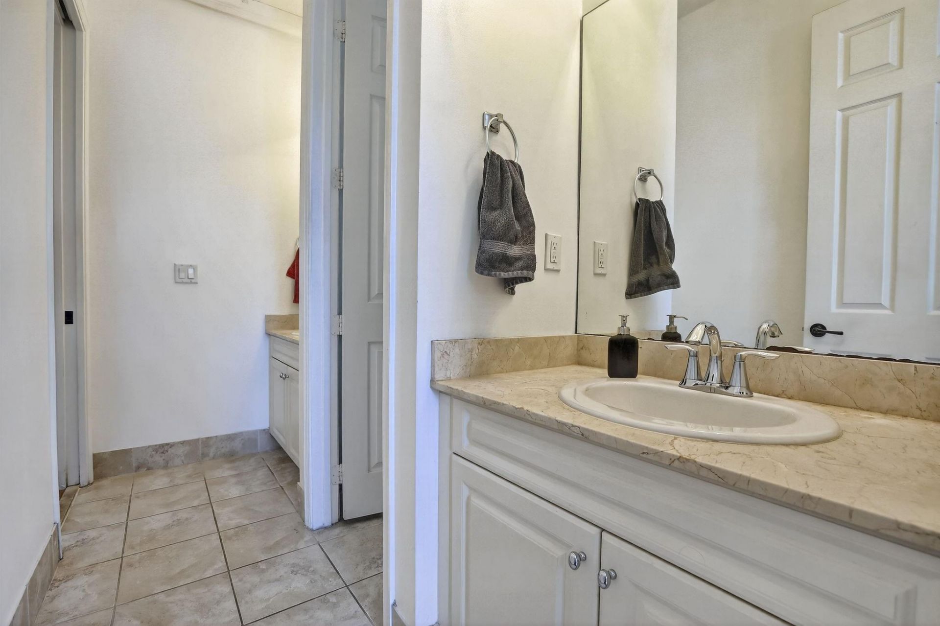 8541 NW 38th Street, Cooper City, FL 33024 Photo