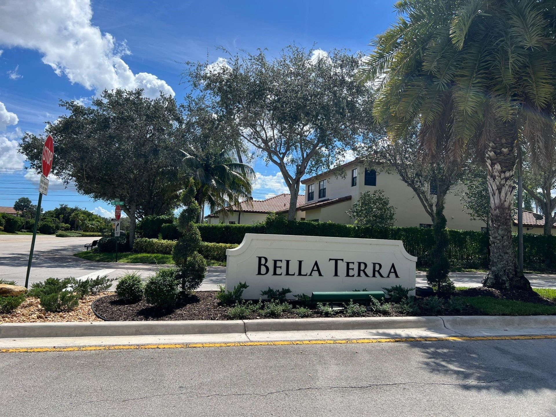 8541 NW 38th Street, Cooper City, FL 33024 Photo