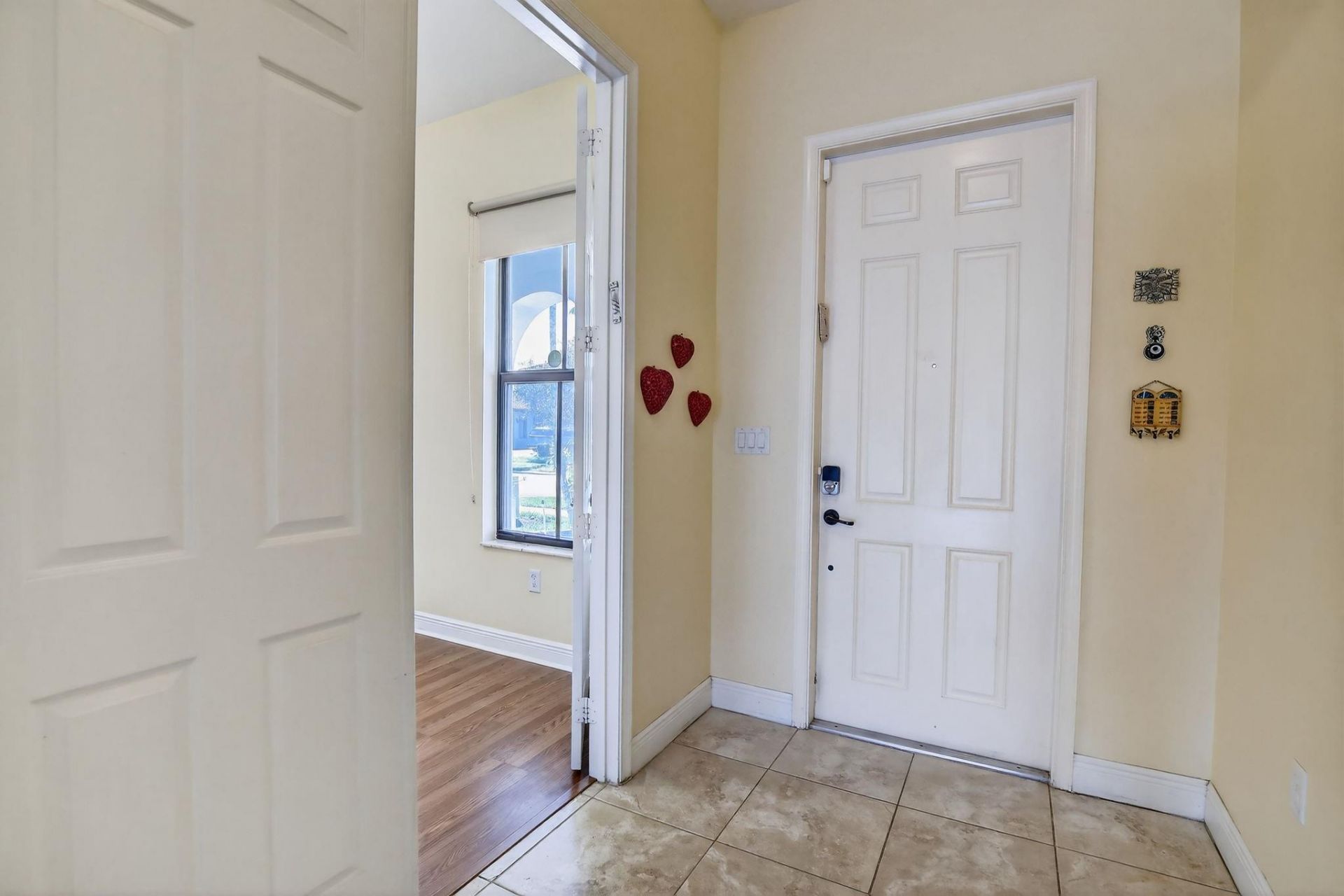 8541 NW 38th Street, Cooper City, FL 33024 Photo