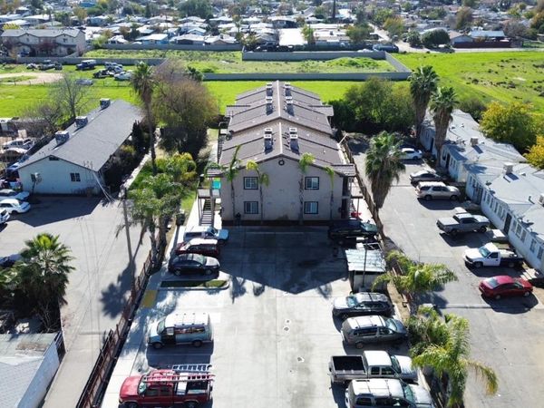 3017 Potomac Avenue, Bakersfield, CA 93307