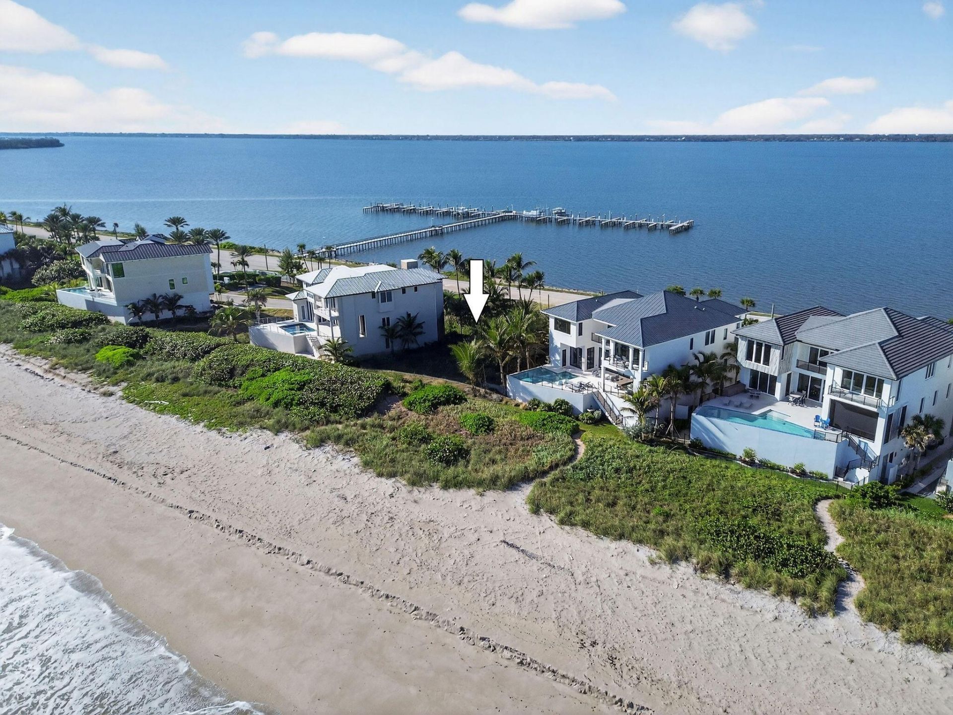 8100 S Ocean Drive, Jensen Beach, FL 34957 Photo