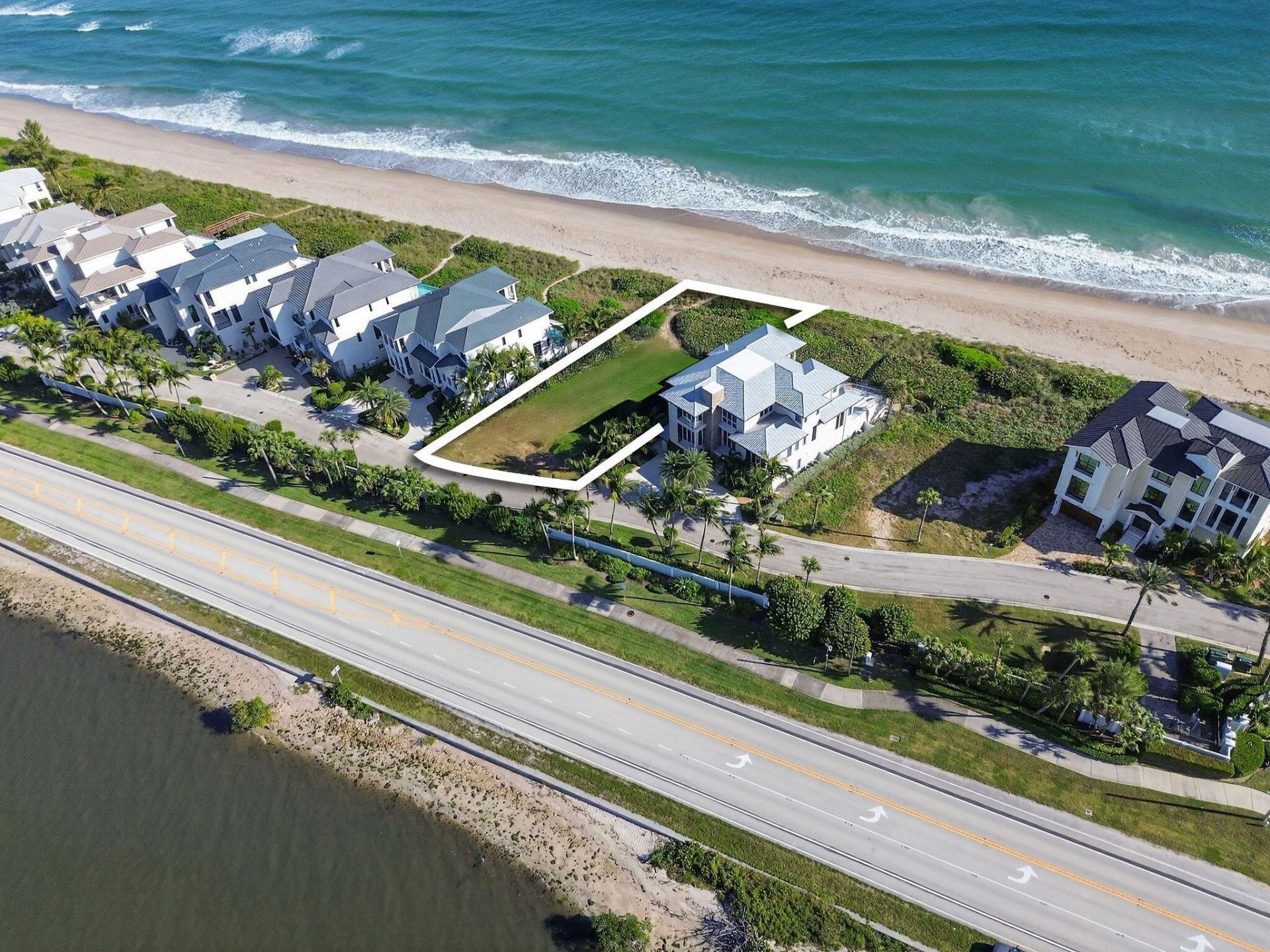 8100 S Ocean Drive, Jensen Beach, FL 34957 Photo