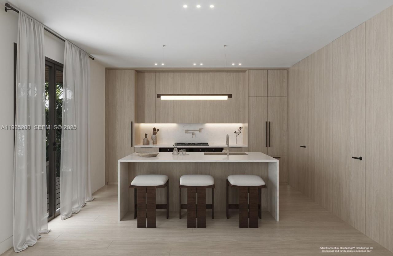 9148 Carlyle Ave, Surfside, FL 33154 Photo