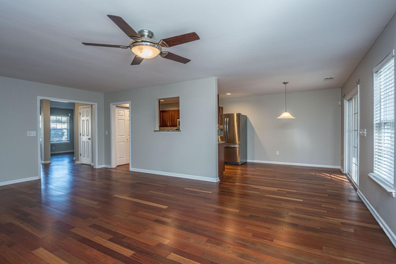 9464 Falling Embers Lane Photo 15