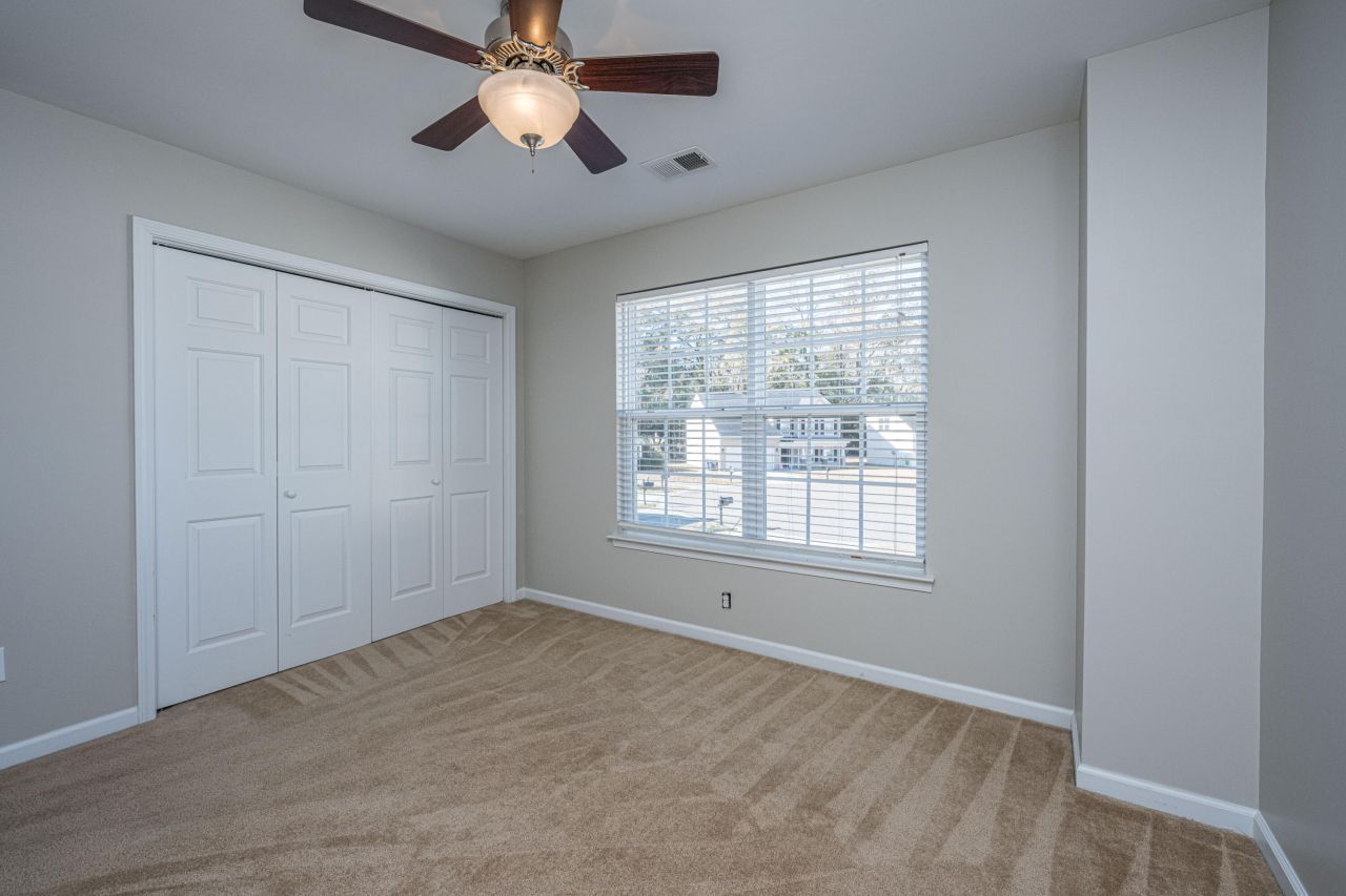 9464 Falling Embers Lane Photo 24