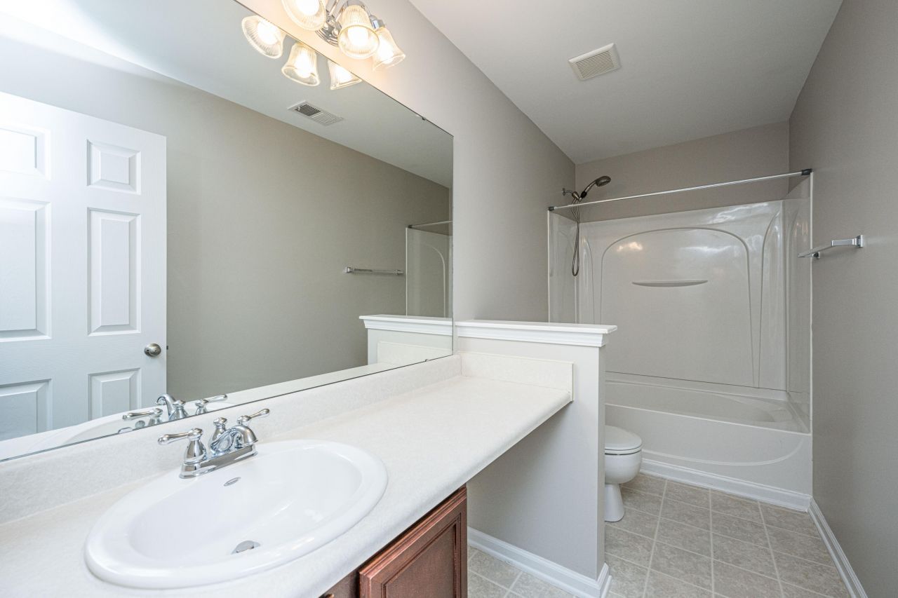 9464 Falling Embers Lane Photo 28